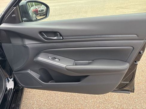 New 2026 Nissan Altima 2.5 SV w/ SV Premium Package FWD image 25