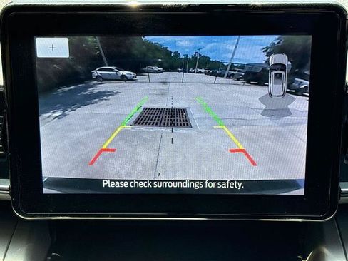 Used 2023 Ford Explorer XLT w/ Equipment Group 202A RWD image 24