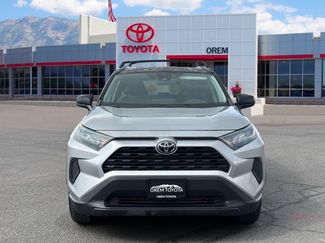 Used 2019 Toyota RAV4 LE w/ All Weather Liner Package AWD/4WD video 2