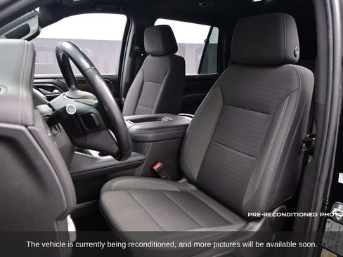 Used 2022 GMC Yukon SLE w/ Gmc Pro Safety Plus Package image 6