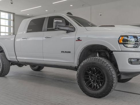 Used 2023 RAM 2500 Limited AWD/4WD image 12