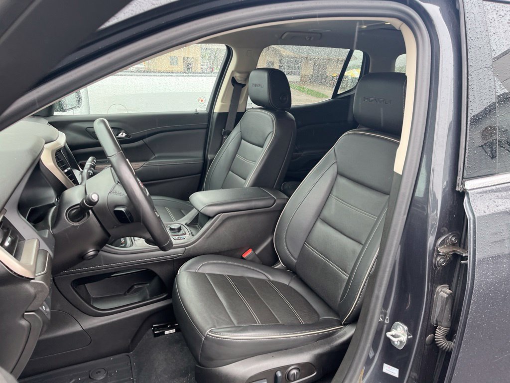 Used 2022 GMC Acadia Denali w/ GMC Pro Grade Package AWD/4WD image 20