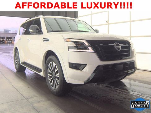 Used 2024 Nissan Armada SL w/ Midnight Edition Package image 1