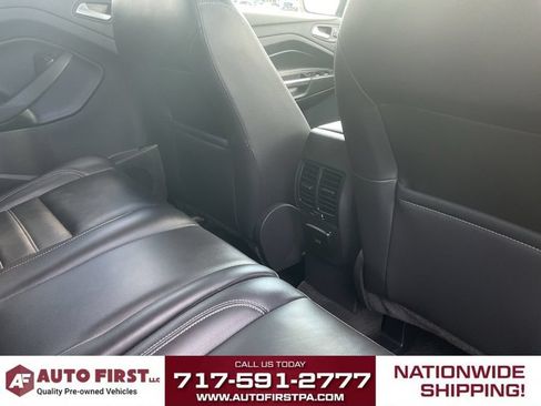Used 2018 Ford Escape Titanium AWD/4WD image 11