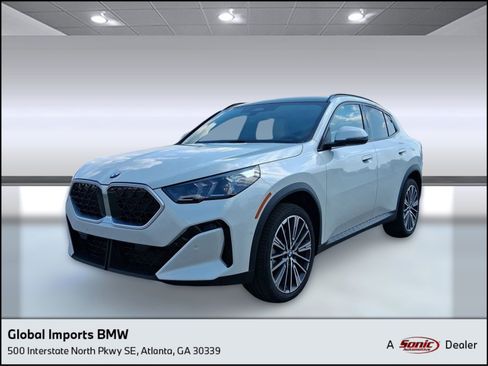 Used 2026 BMW X2 xDrive28i w/ Technology Package image 1