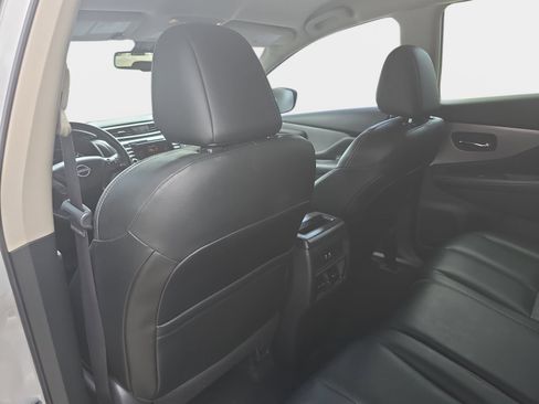 Used 2023 Nissan Murano SV FWD image 12