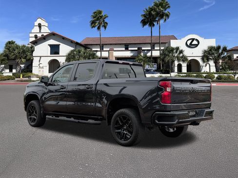 Used 2024 Chevrolet Silverado 1500 Custom Trail Boss w/ Turbomax Blackout Package AWD/4WD image 4