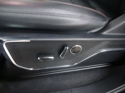 Certified 2023 Ford F150 Lariat w/ Equipment Group 502A High image 21