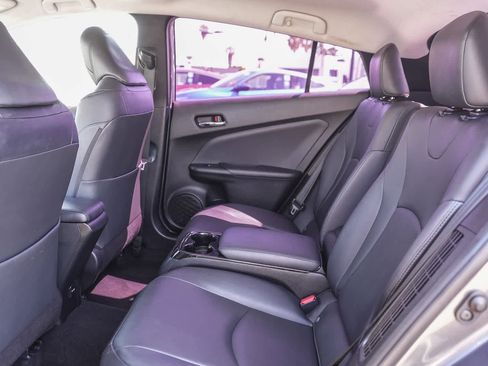Used 2017 Toyota Prius Prime FWD image 18