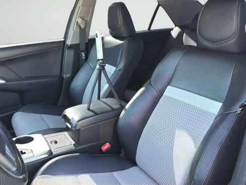 Used 2012 Toyota Camry SE FWD image 31