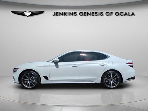 Used 2025 Genesis G70 2.5T image 2