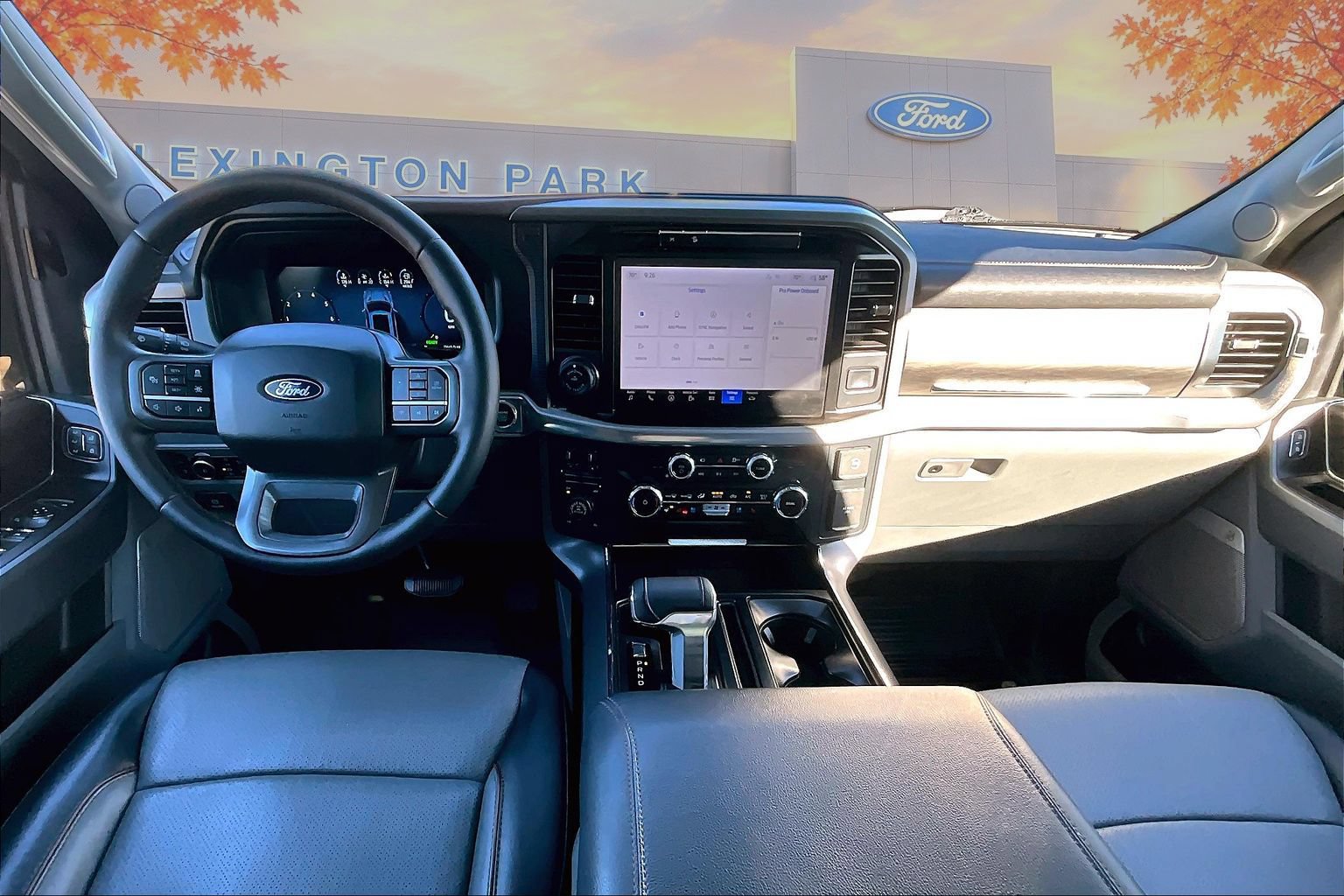 Used 2025 Ford F150 Lariat w/ Equipment Group 502A High AWD/4WD image 8