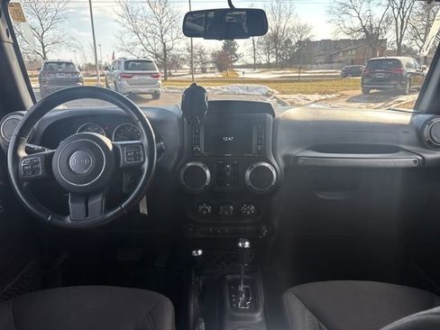 Used 2017 Jeep Wrangler Unlimited Sport image 14