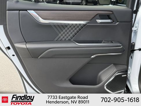 Used 2026 GMC Acadia Denali w/ Super Cruise Package AWD/4WD image 20