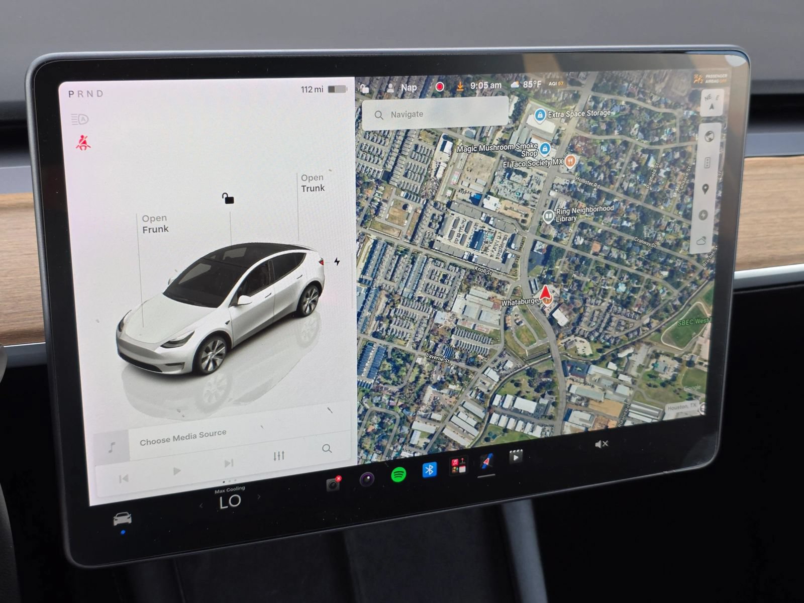 Used 2022 Tesla Model Y Long Range AWD/4WD image 13