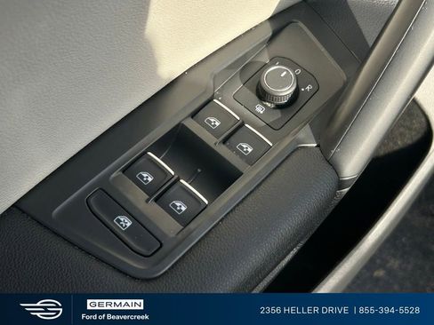Used 2019 Volkswagen Tiguan SE w/ Panoramic Sunroof Package AWD/4WD image 16