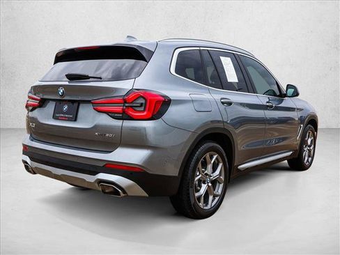 Used 2024 BMW X3 xDrive30i w/ Premium Package AWD/4WD image 5