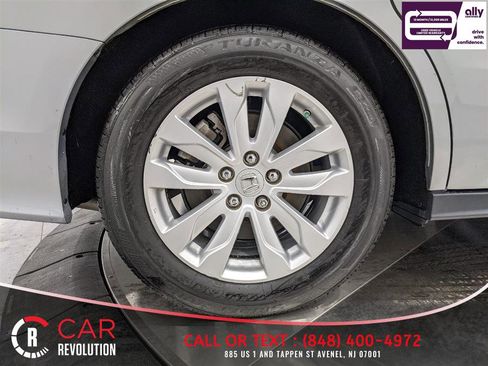 Used 2018 Honda Odyssey LX image 13