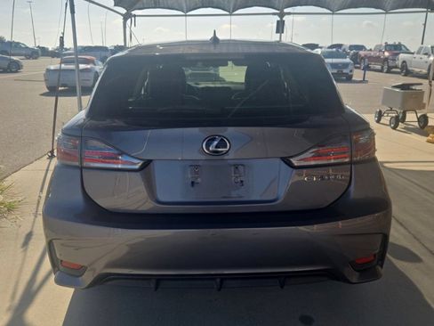 Used 2015 Lexus CT 200h FWD image 3