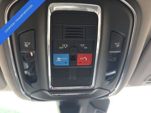 Certified 2023 Jeep Grand Cherokee Laredo AWD/4WD image 19