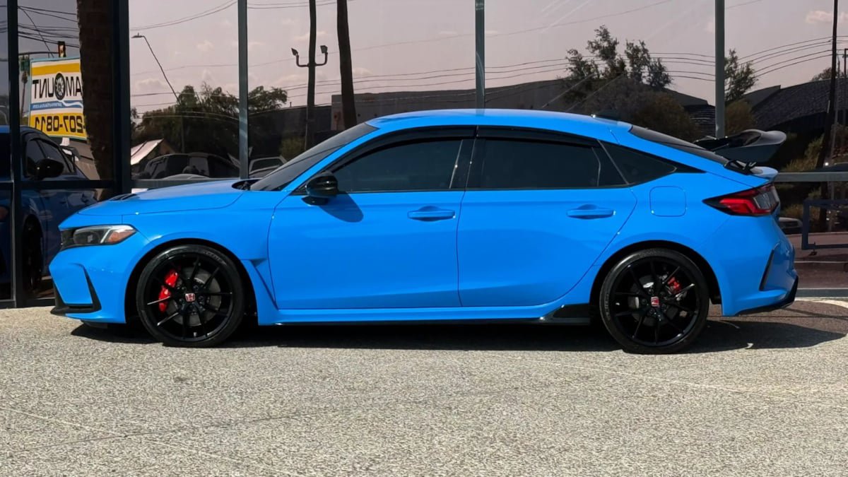 Used 2024 Honda Civic Type R image 4