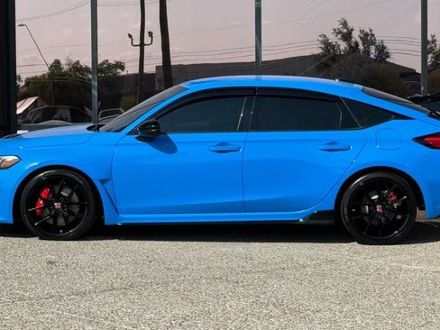 Used 2024 Honda Civic Type R image 4
