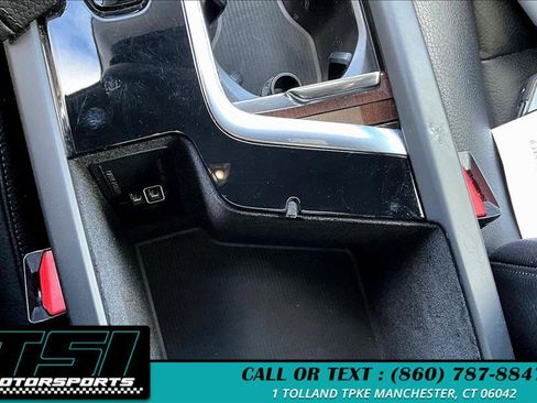 Used 2018 Volvo XC90 T6 Momentum w/ Convenience Package image 33