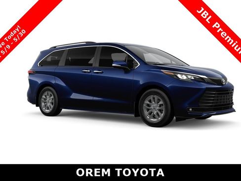 New 2026 Toyota Sienna XLE image 14