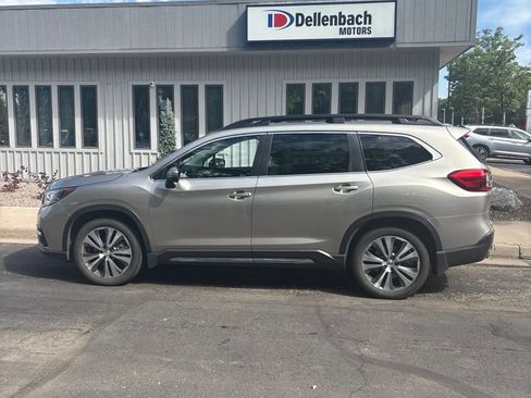 Used 2020 Subaru Ascent Limited w/ Technology Package AWD/4WD image 1