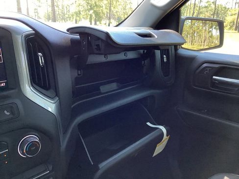 New 2026 Chevrolet Silverado 1500 W/T w/ WT Value Package AWD/4WD image 28