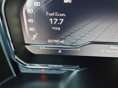 Used 2025 GMC Sierra 1500 AT4 w/ AT4 Premium Package image 32