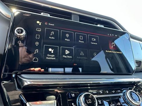 New 2025 GMC Sierra 2500 Denali w/ Technology Package image 11