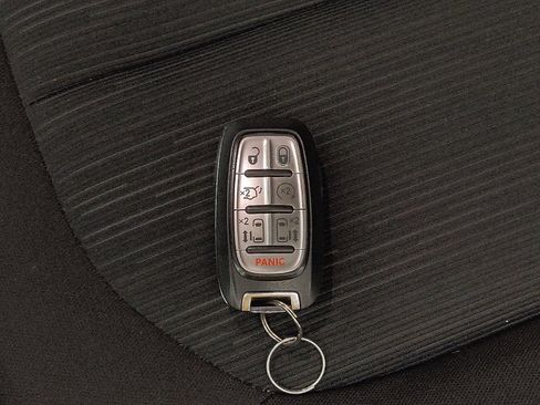 Used 2024 Chrysler Voyager LX FWD image 32