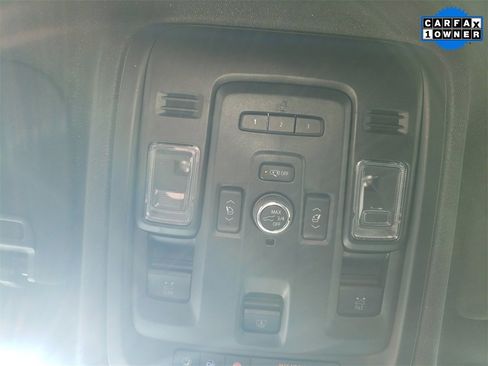 Used 2022 Chevrolet Tahoe LT w/ LT Signature Plus Package image 23