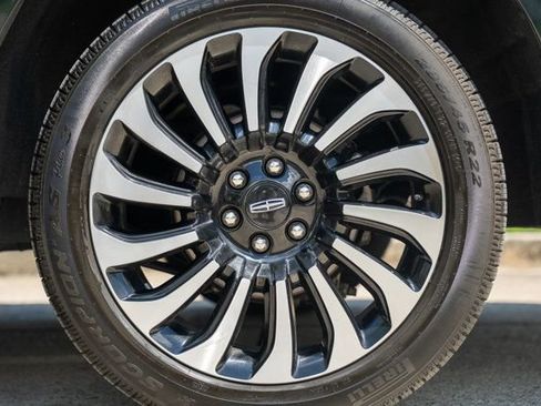 Used 2024 Lincoln Navigator L Black Label AWD/4WD image 55