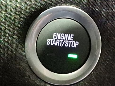 Used 2025 Chevrolet Malibu LS image 24