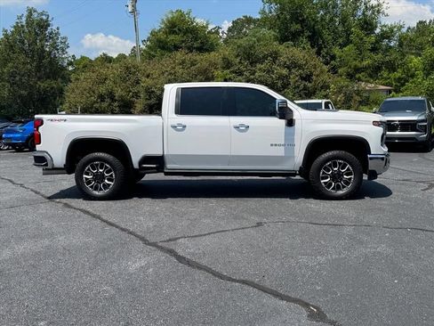 Used 2024 Chevrolet Silverado 3500 LTZ w/ LTZ Convenience Package AWD/4WD image 2