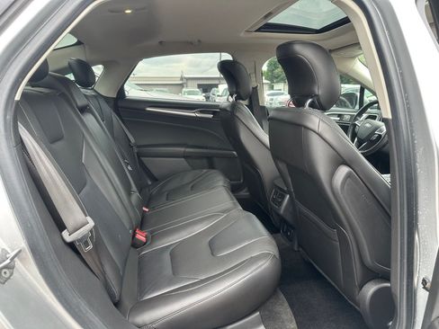 Used 2013 Ford Fusion Titanium w/ Titanium Driver Assist Pkg FWD image 14