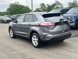 Used 2022 Ford Edge SE image 4