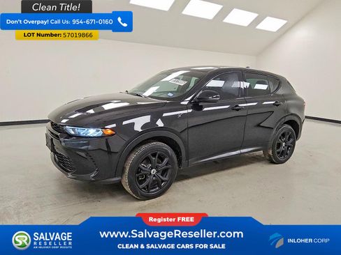 Used 2024 Dodge Hornet GT w/ GT Blacktop Package AWD/4WD image 1