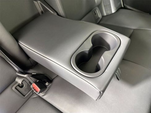 Used 2026 Toyota Prius Plug-In Hybrid FWD image 41