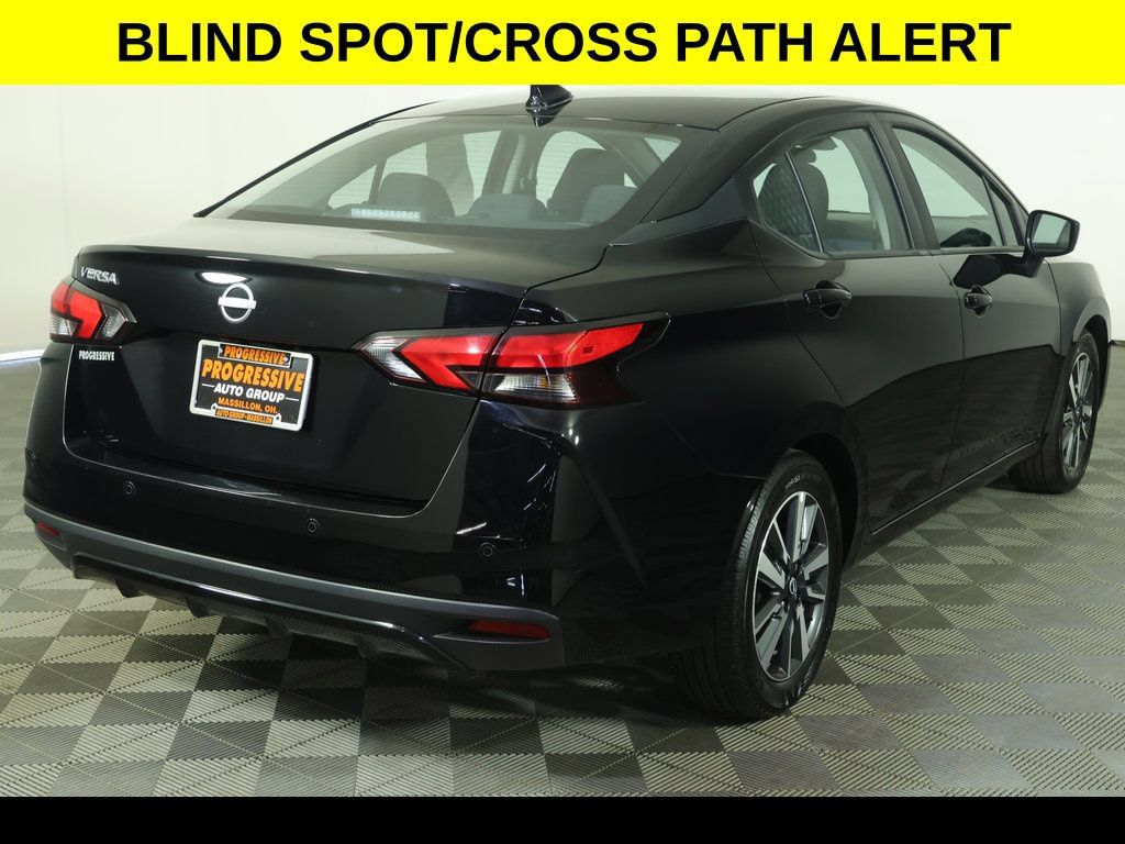 Used 2025 Nissan Versa SV FWD image 7