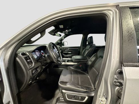 Used 2024 RAM 1500 Laramie image 21