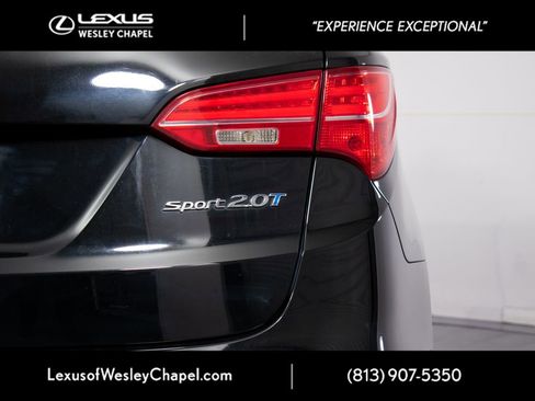 Used 2014 Hyundai Santa Fe Sport 2.0T w/ Technology Package 05 FWD image 8