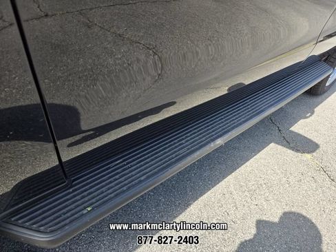 New 2026 Lincoln Navigator Premiere AWD/4WD image 7