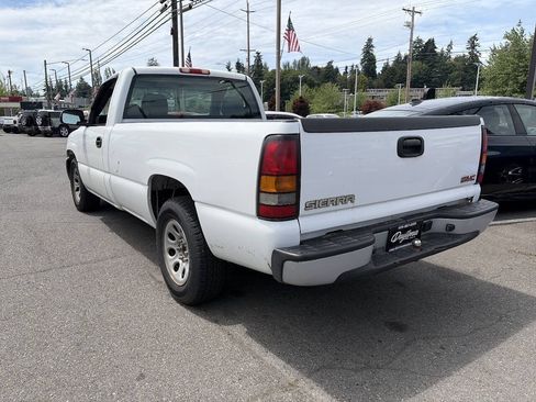 Used 2006 GMC Sierra 1500 W/T RWD image 2