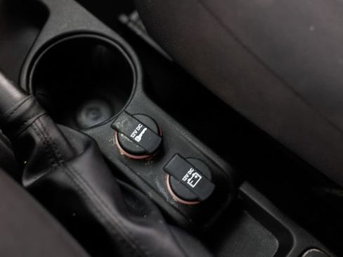 Used 2020 RAM ProMaster City Tradesman image 39