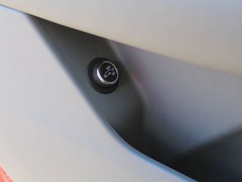 Used 2023 Cadillac XT6 Premium Luxury w/ Technology Package image 46