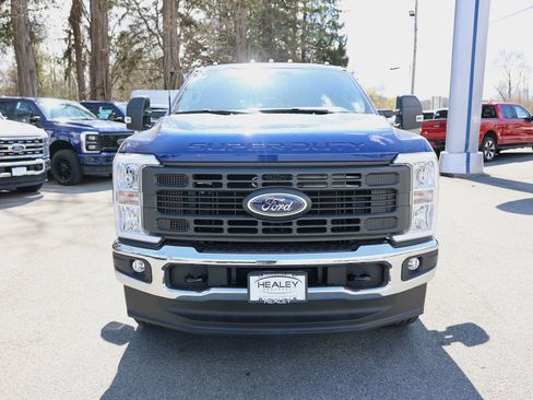 New 2026 Ford F250 XL w/ FX4 Off-Road Package image 2