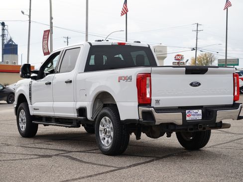 Used 2024 Ford F250 XLT w/ FX4 Off-Road Package image 6